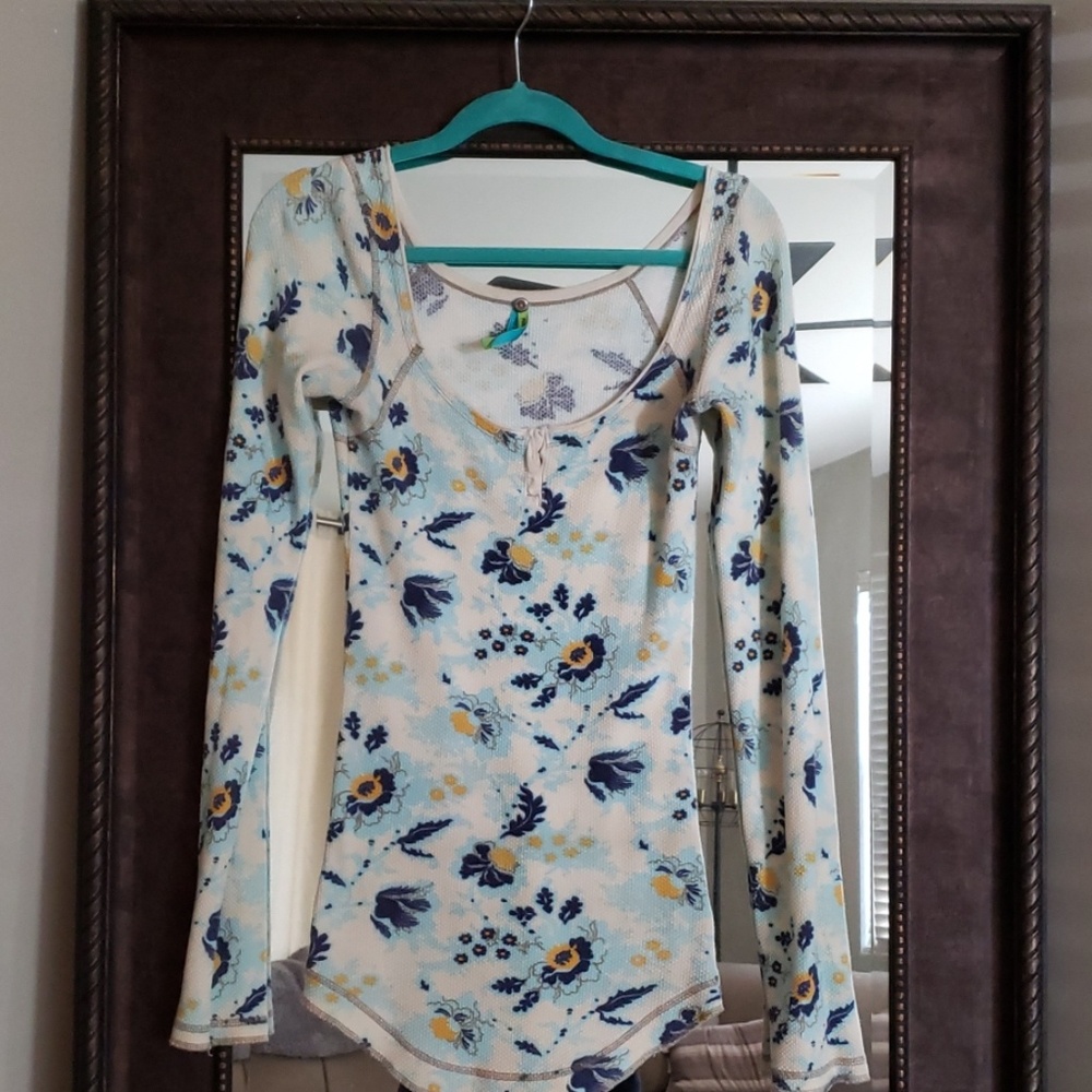 Free People long sleeve